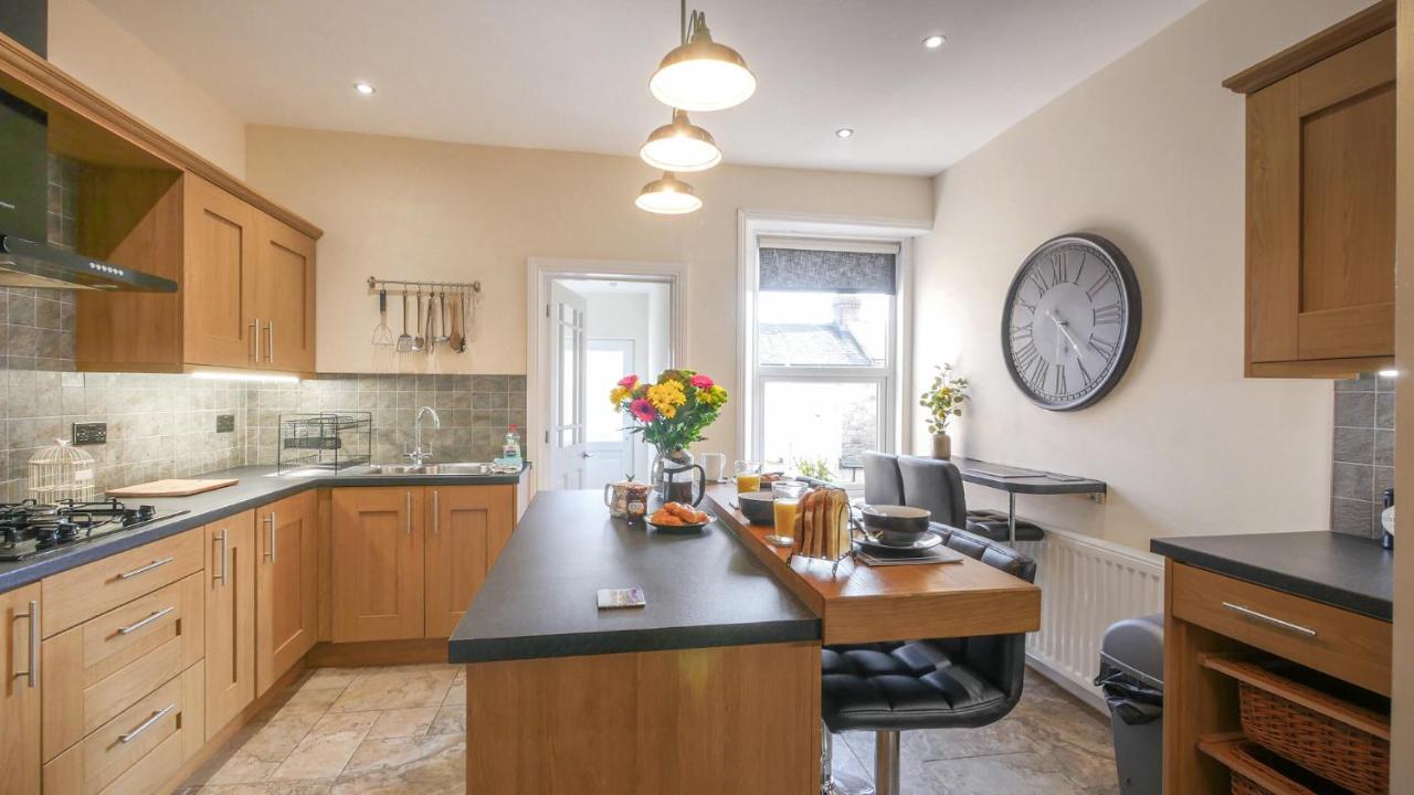 The Abbey Apartment Hexham Extérieur photo