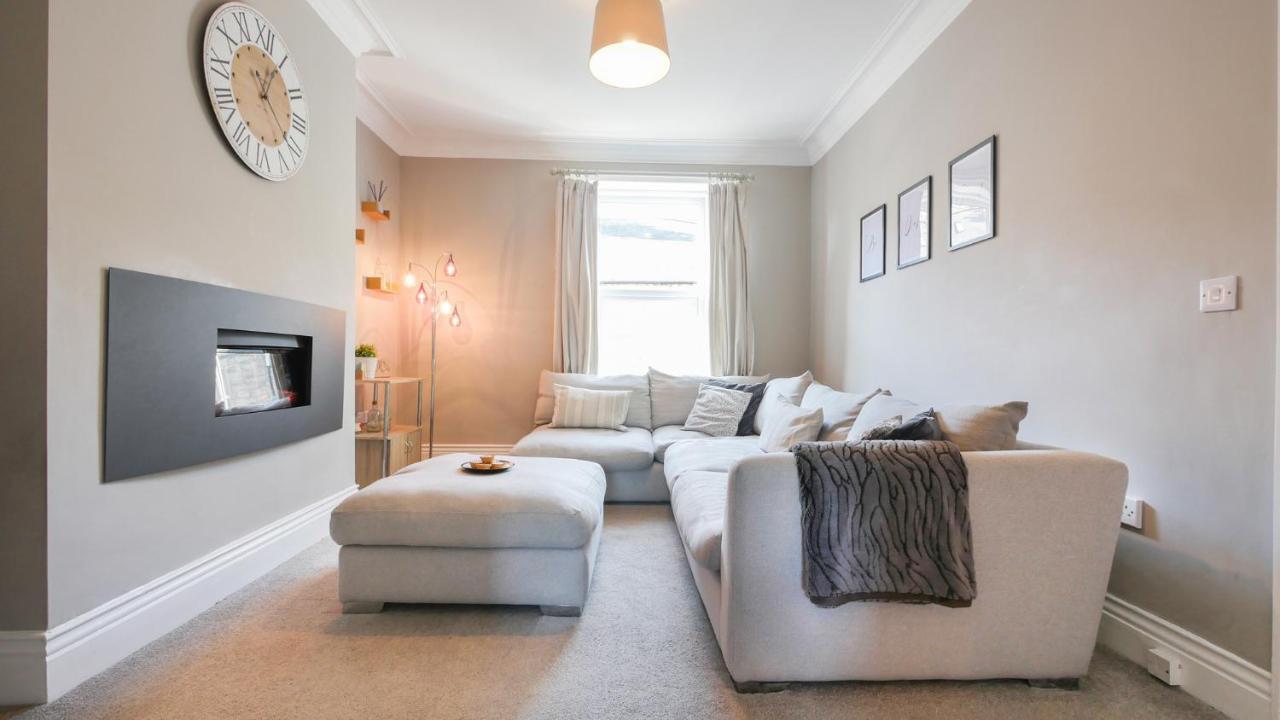 The Abbey Apartment Hexham Extérieur photo